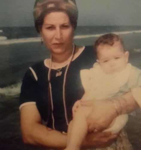 Marwa Sabry's childhood picture with her mother