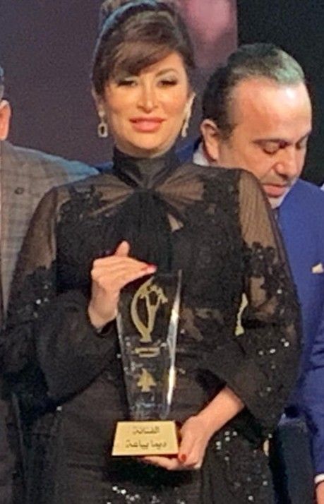 Deema Bayyaa with the Crystal Award Lebanon