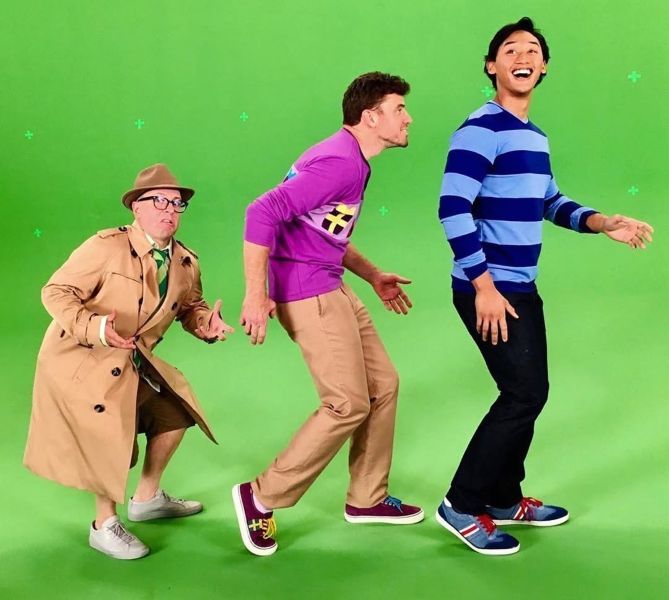 Josh Dela Cruz (right) with Steve Burns and Donovan Patton during the making of the television show Blue's Clues