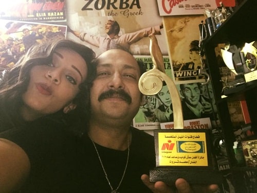 Mohammed Tharwat with his Nail Cinema Award