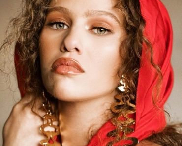 Elyanna Height, Age, Family, Biography