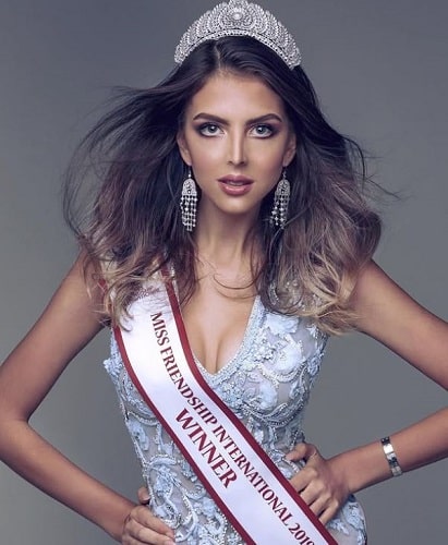 Emilia Dobreva- Miss Friendship International 2019