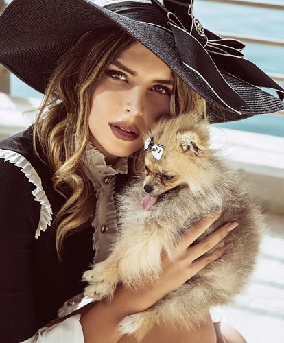 Emilia Dobreva with a dog