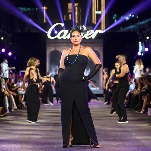 Hend Sabry in a fashion show