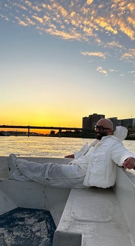 Narcy during his vacation